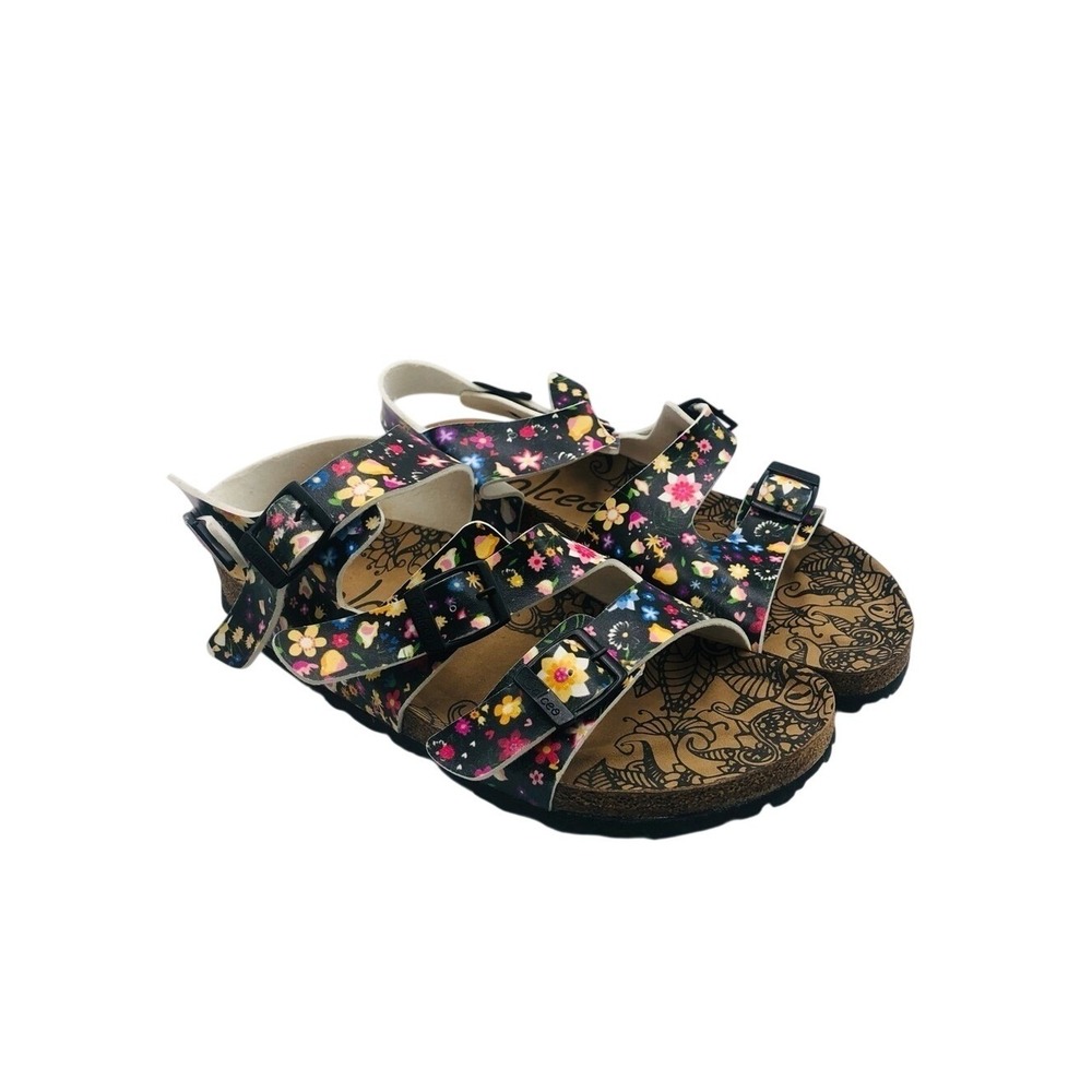 NWOT Calceo Women's Black Floral Daisy Sandals size 42 11 US Size
